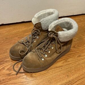 Ladies Sam Edelman suede tan fuzzy boots with laces